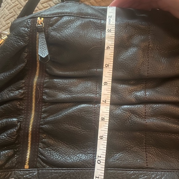 Cole Haan Black Tote bag. - Picture 6 of 8